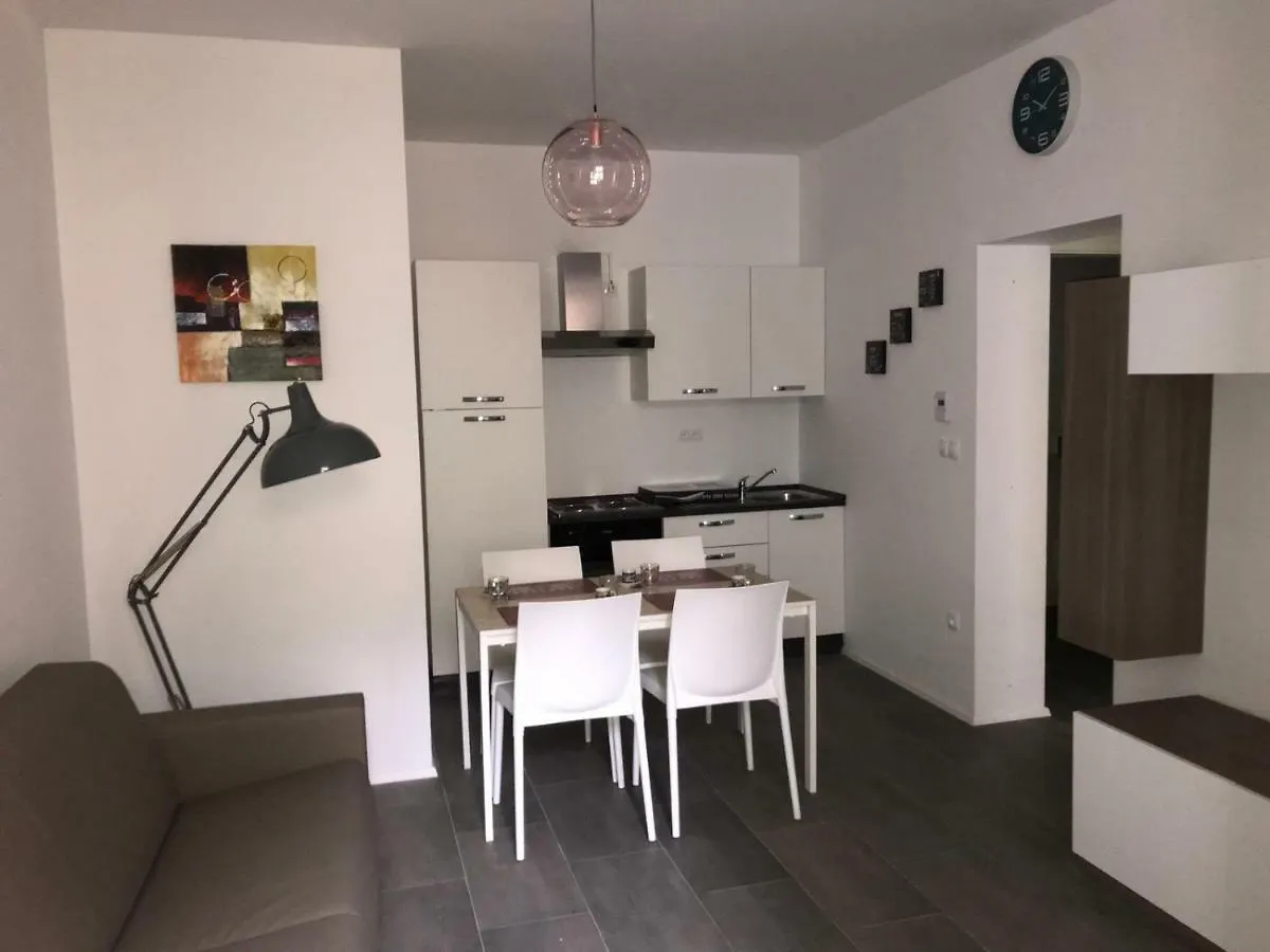 Apartmán La Casa Sul Fiume Praha 0*,